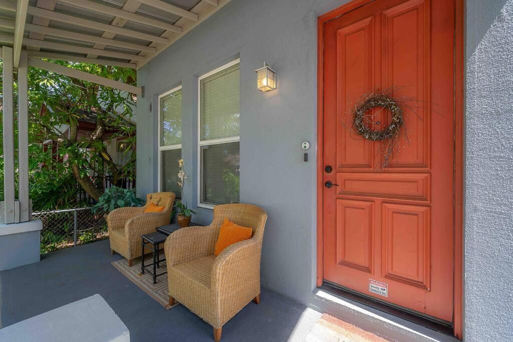 Nawlins Vibe With Rooftop Verandah Near Riverwalk And Downtown 탬파 외부 사진