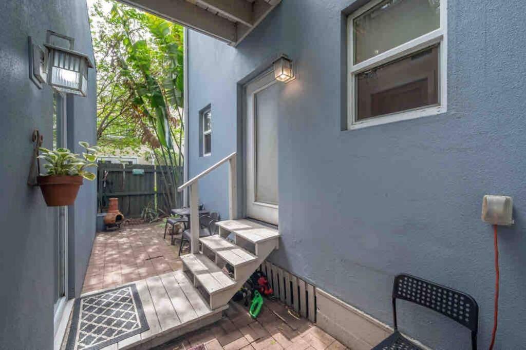 Nawlins Vibe With Rooftop Verandah Near Riverwalk And Downtown 탬파 외부 사진